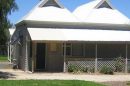 Showgrounds Cottage Naracoorte