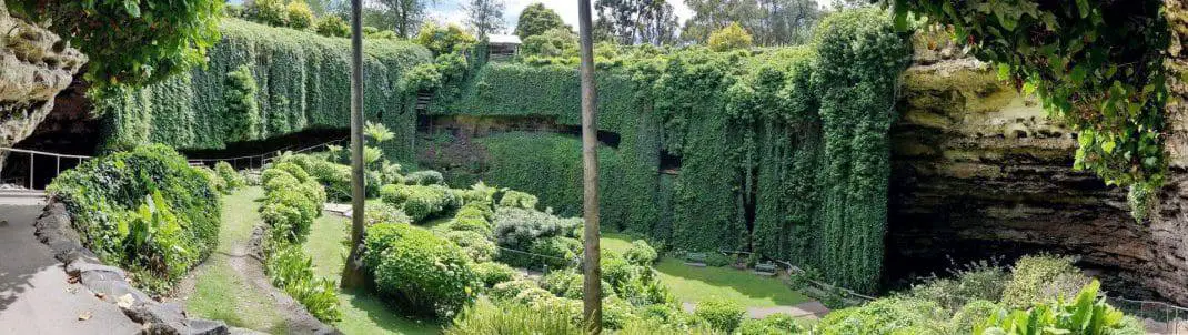 umpherston-sinkhole-cave-garden-address-history-mount-gambier